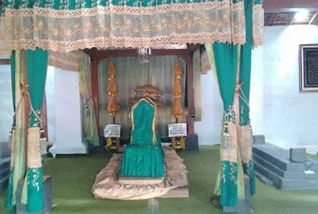 Makam Kanjeng Jimat