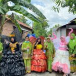Transformasi Sampah Jadi Karya: PC Muslimat NU Nganjuk Gemakan Mustika Darling Lewat Busana Daur Ulang