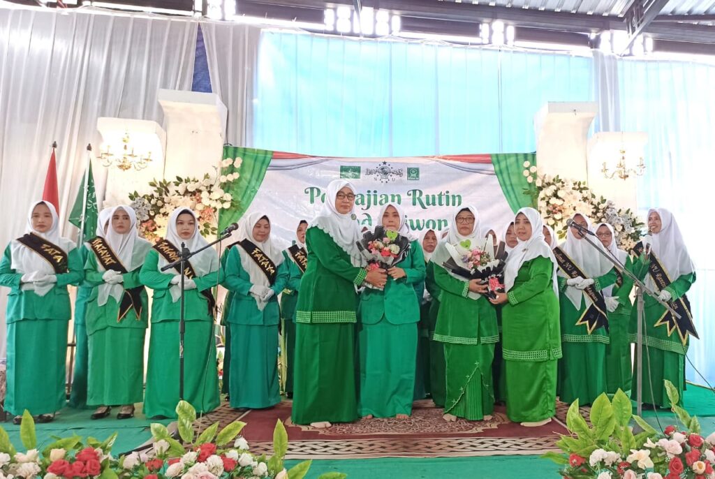 Muslimat BERBEK PENGAJIAN