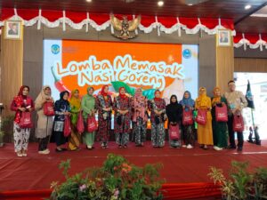 Lomba Memasak Nasi Goreng PC Fatayat NU Nganjuk